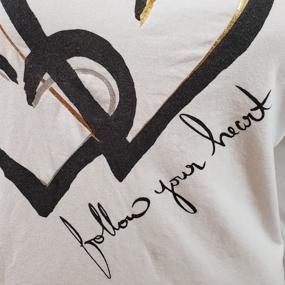Cotton Black + White Follow Your Heart Tee - Picture 2 of 3